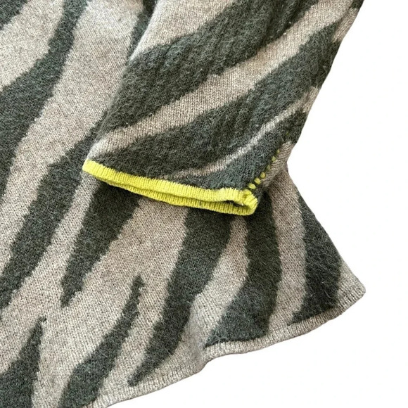 Rag & Bone Army Green Kiki Zebra Funnel Neck Sweater XS - Picture 2 of 3